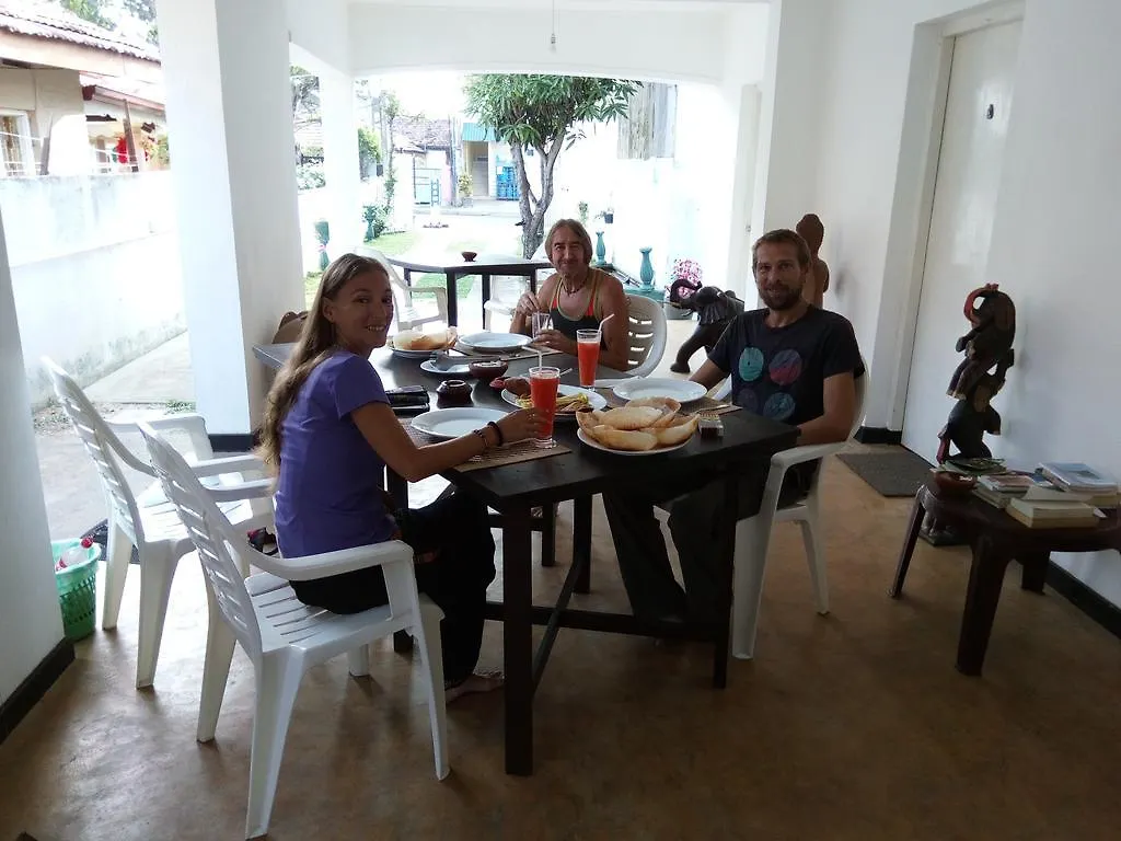The Sea House Guest House Negombo
