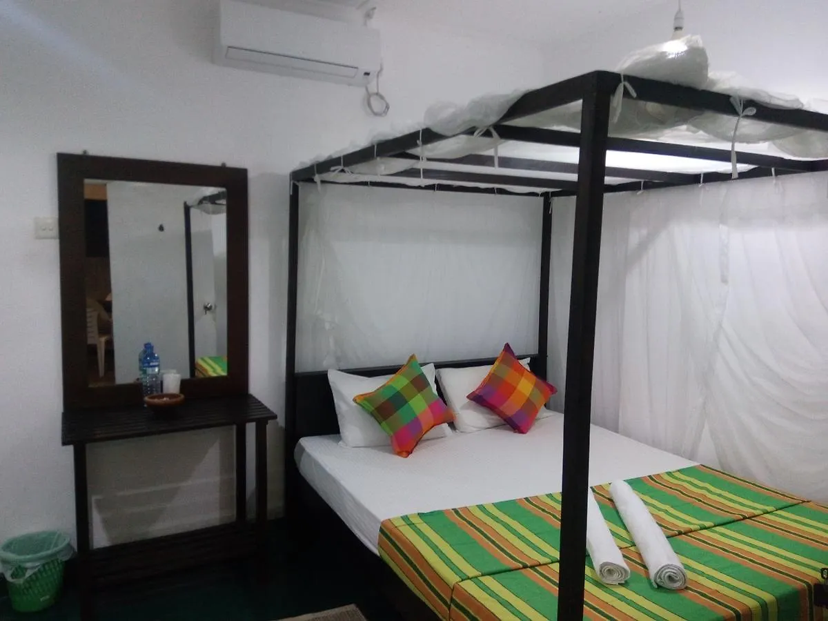 The Sea House Guest House Negombo  Kudapaduwa